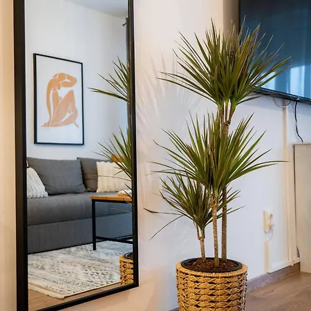 Apartmán Lakeview Cozy Nook - Tennis, Underground Parking, Modern, Balcony Kluž