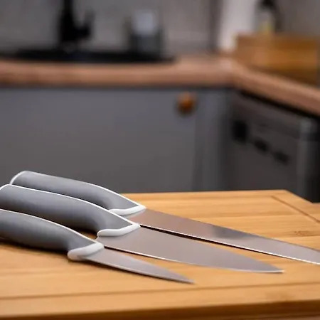 דירה Lakeview Cozynook - Tennis, Underground Parking, Modern, Balcony *