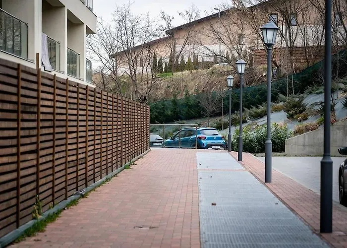 Lakeview Cozynook - Tennis, Underground Parking, Modern, Balcony Appartamento *